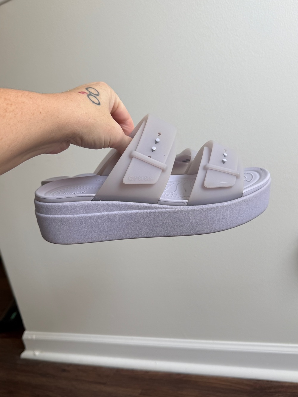 Crocs Brooklyn Buckle Low Wedges Platform Slide Sandals Purple Size 10 Women’s